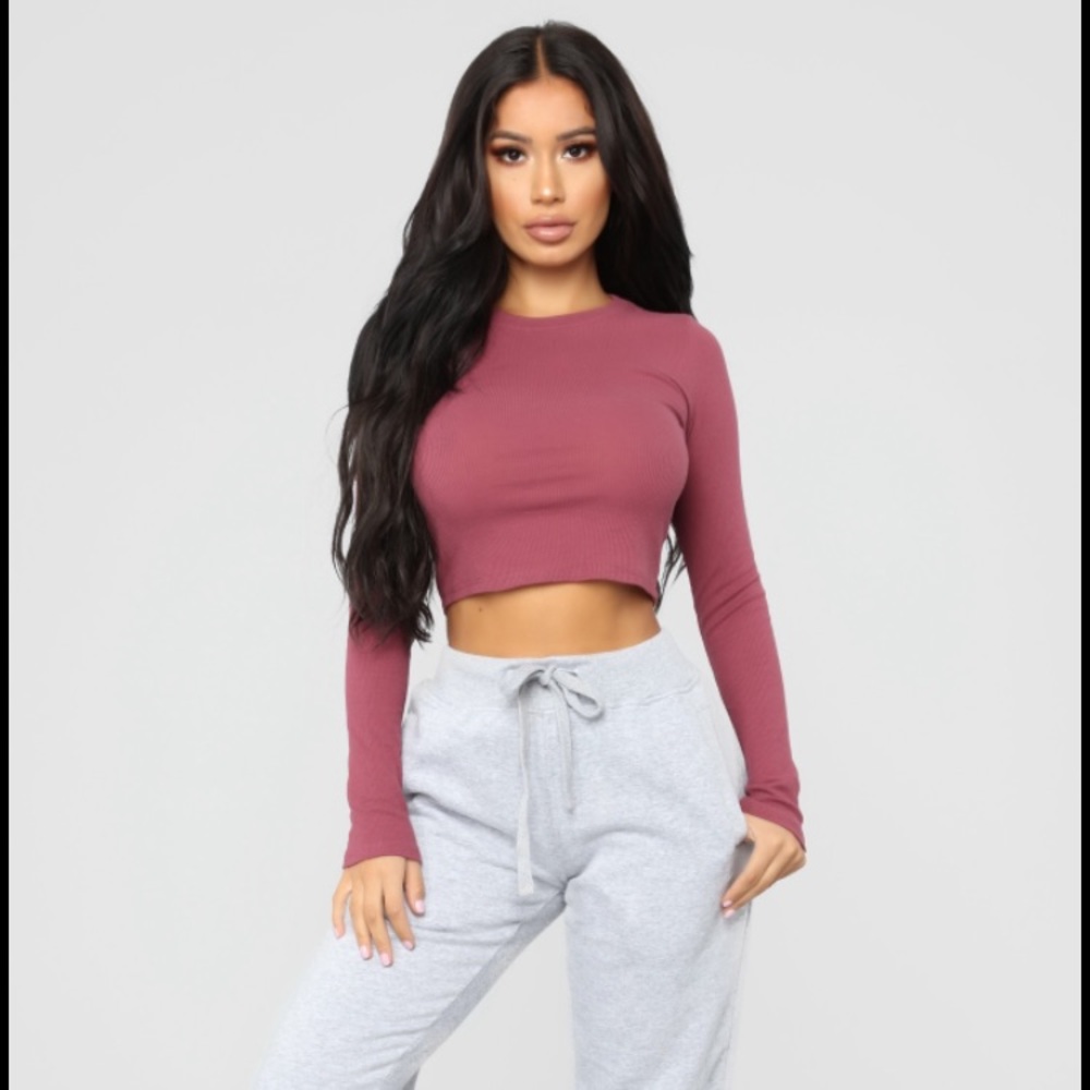 Maroon crop top